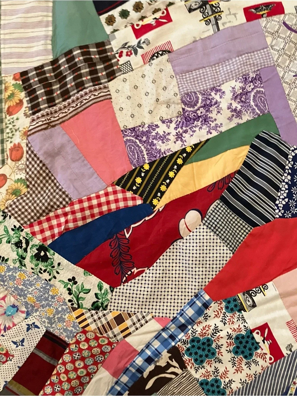 VTG Handmade Hand Pieced Stitched Scrap Crazy 72 x 88 Quilt Top Farmhouse